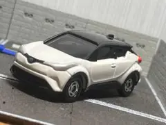 トミカ トヨタ C-HR 初回特別仕様
