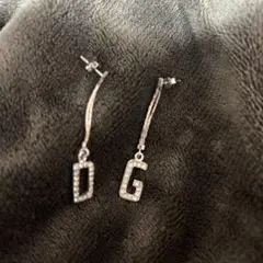 DOLCE&GABBANA シルバー 'DG' Logo Pendant フープピアス Dolce&Gabbanaのシルバー 'DG' Logo Pendant フープピアスがセール中
