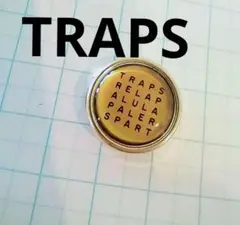 TRAPS トラプス　マイバースデイ　おまじない魔法陣文字クリップボタントップ？