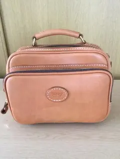 HERZ レザー ショルダーバッグ ブラウン