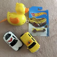 パトカー2種類　Hot WHeels アヒル　4点セット