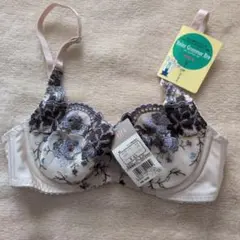 Item thumbnail for item 652ac1e8-9c8b-4a28-9feb-66e5d8f687f1