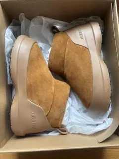 Item thumbnail for item 8d31a436-fad5-4bad-903c-0db30af60317