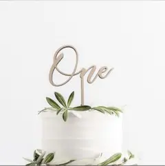 ケーキ 飾り One ケーキトッパー 1歳 誕生日　トッパー木製