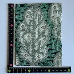 ミナペルホネン fruitree green