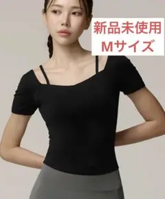 新品未使用✨XEXYMIX ハートネック半袖Tシャツ ブラック　黒　Mサイズ