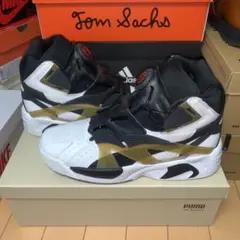 Item thumbnail for item c08ae2a5-2c67-4d65-8e62-be4964a4e176