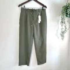 【K52】新品未使用　ikka イッカ　レディースパンツ　カーキ　 M 夏物