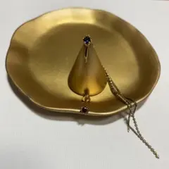 IOSSELLIANI イオッセリアーニ アシンメトリー ピアス