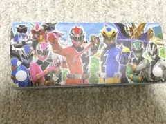 リュウソウジャー　プラ　ケース　箱