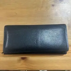 イヴ・サンローラン　レザー　長財布