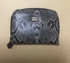 Diana Francais ヘビ柄二つ折り財布