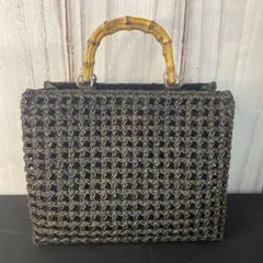 Item thumbnail for item 98749177-2f30-4eef-b7c5-83243161ad89
