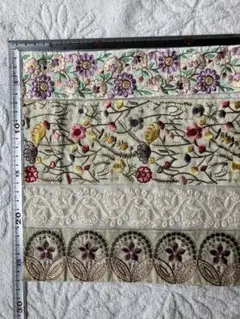 8-10⑨インド刺繍リボン⭐︎約25cm×4本 はぎれ　ハギレセット