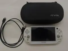 PS Vita PCH-2000ホワイト本体　起動確認済み　保護ケース付き
