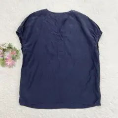 Item thumbnail for item 35c4d7f2-7c3e-46ab-8583-aaee3586c7bb