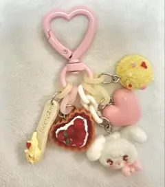 じゃらじゃらキーホルダー キーチャーム いぬ いちご ハンドメイド