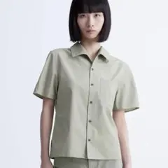 [新品タグ付け］UNIQLO ワイドカラーシャツ グリーン（52） 半袖 XS