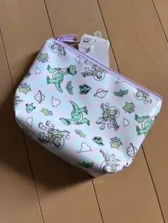 新品　トイストーリー　ポーチ　内ポケット付き☆
