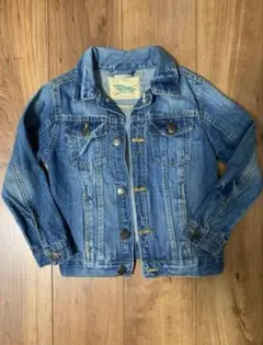 Item thumbnail for item 7be705cc-9000-42ec-83a5-b83e348b00dd