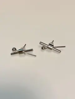 helin akki ピアス　シルバー