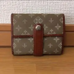 【値下げ中】russet ラシット がま口 二つ折り財布