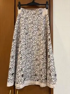 マイストラーダ　カットワークリネンスカート
