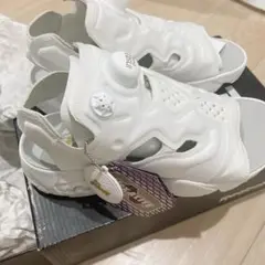 別注　Reebok×BEAUTY&YOUTH インスタポンプフューリーサンダル