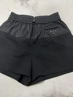 PRADA パンツ レディース