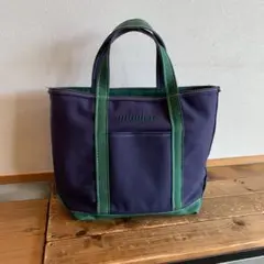 Item thumbnail for item 23e814e4-8f4c-4fd6-81b9-93d4eed10b9f