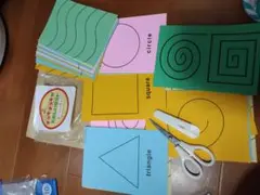 モンテッソーリ　ハサミ教材