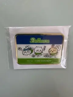 ちいかわ　ベルマーレ　コラボピンバッジ