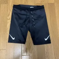 NIKE エアロスイフトハーフタイツ