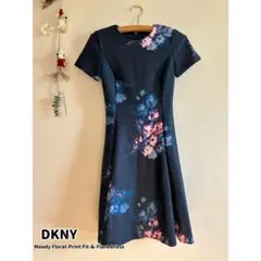DKNY Moody Floral-Print Fit-&-Flareドレス
