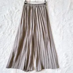 イング　プリーツパンツ　ワイド　M　ゆったり　ウエストゴム　裏地付　綺麗め　上品