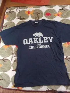 Oakley Tシャツ ネイビー Lサイズ カリフォルニア