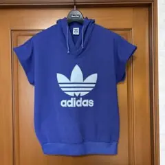 adidas フード付き紫スウェット