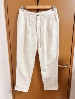 ネストローブ　綿麻パンツ　ホワイト