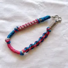 ハンドメイド♡カラフル パラコードストラップ　ショート③