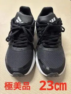 【極美品】アディダス adidas ランニングシューズ 23㎝