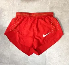 Item thumbnail for item b28edd51-2839-4bb2-a8ca-358a3a292ad1