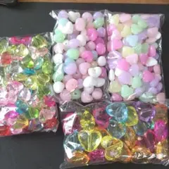 J3 お買い得品　ハートのビーズ　4パック