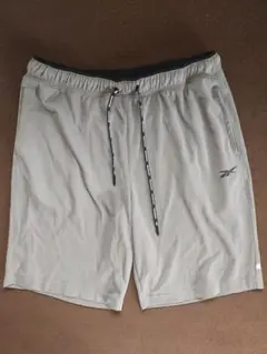 Reebok グレー ショートパンツ Lサイズ LLサイズ 二枚セット