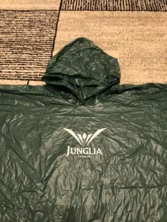 Item thumbnail for item f6caf709-d755-440e-920a-3579b7b6a42c