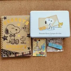 PEANUTS　スヌーピー　ノート・チャーム・空缶セット