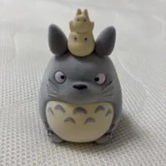 どんぐり共和国 ガチャガチャ トトロ フィギュア