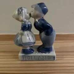 オランダのカップル 陶器 置物