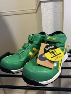 Item thumbnail for item d1e861fd-4ae0-4aa3-8516-578bc5895c05