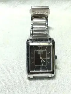 Citizen Eco-Drive 角型時計　男女共用