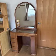 化粧台　レトロ
